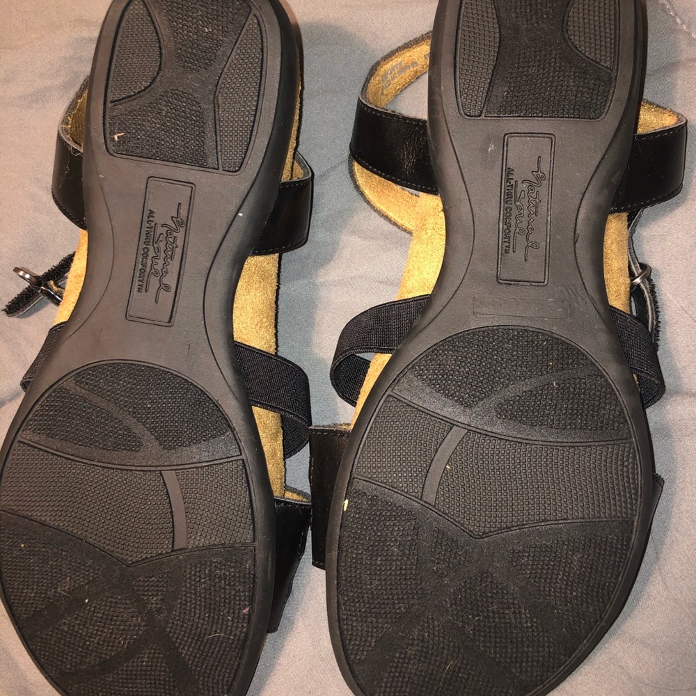 Sandals - Picture 3 of 4